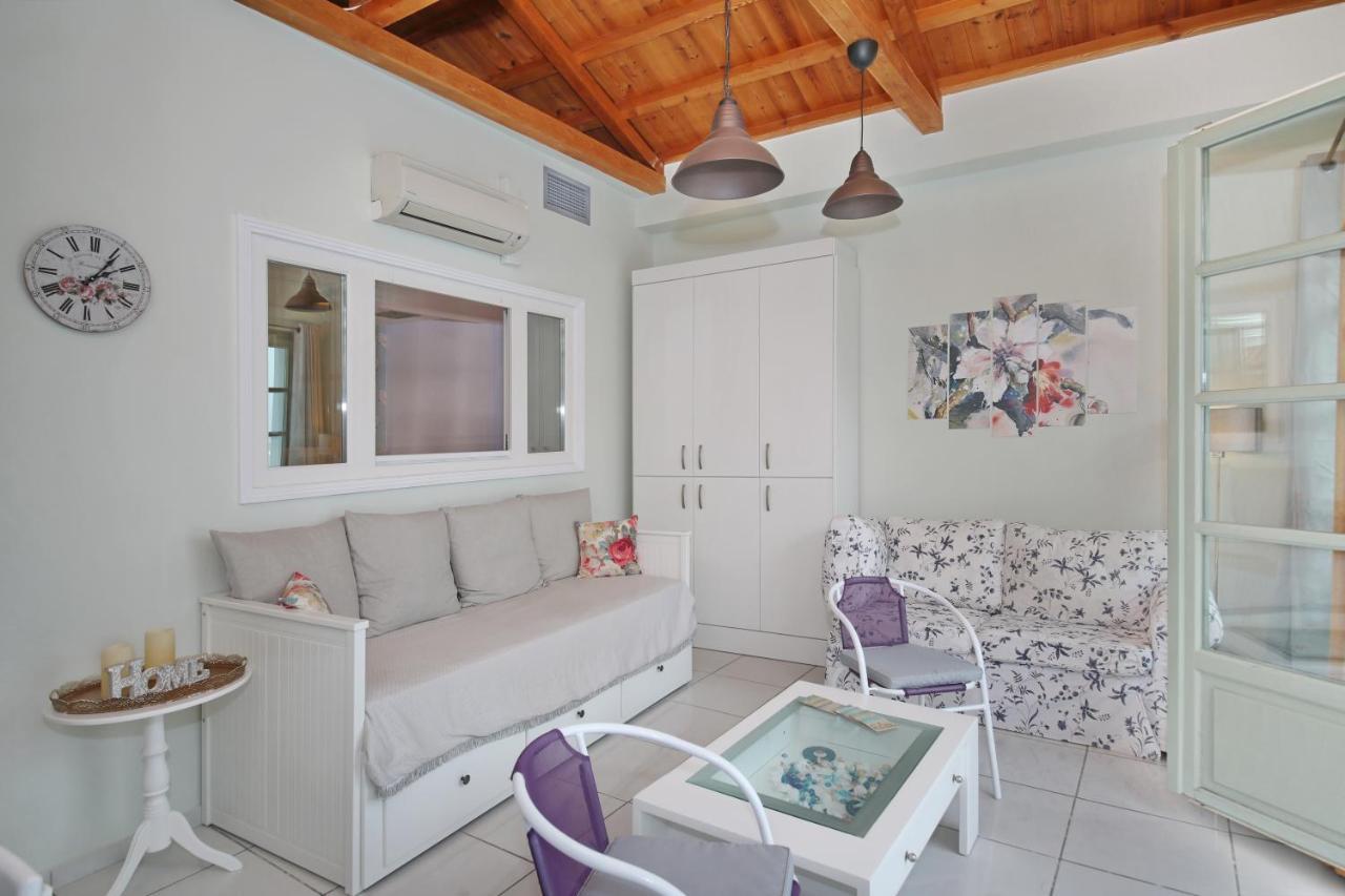 Port View Apartment Skopelos Exterior foto